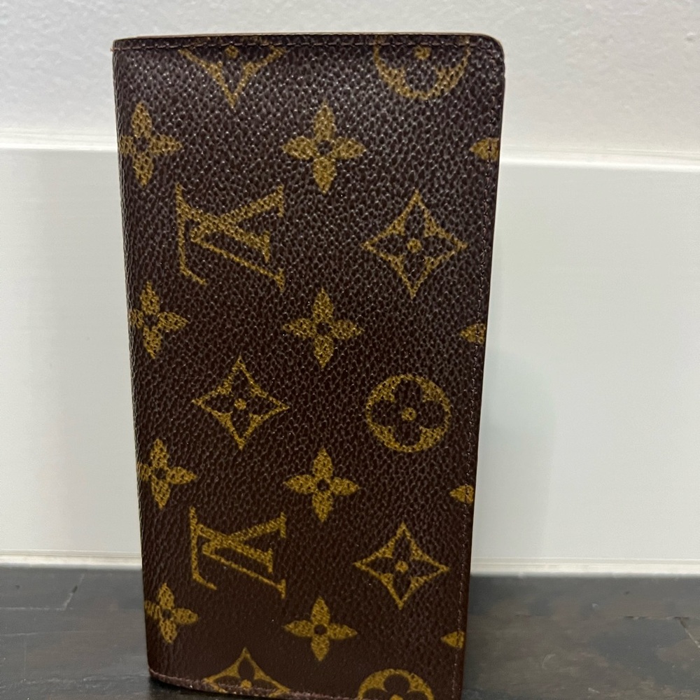 Lv wallet